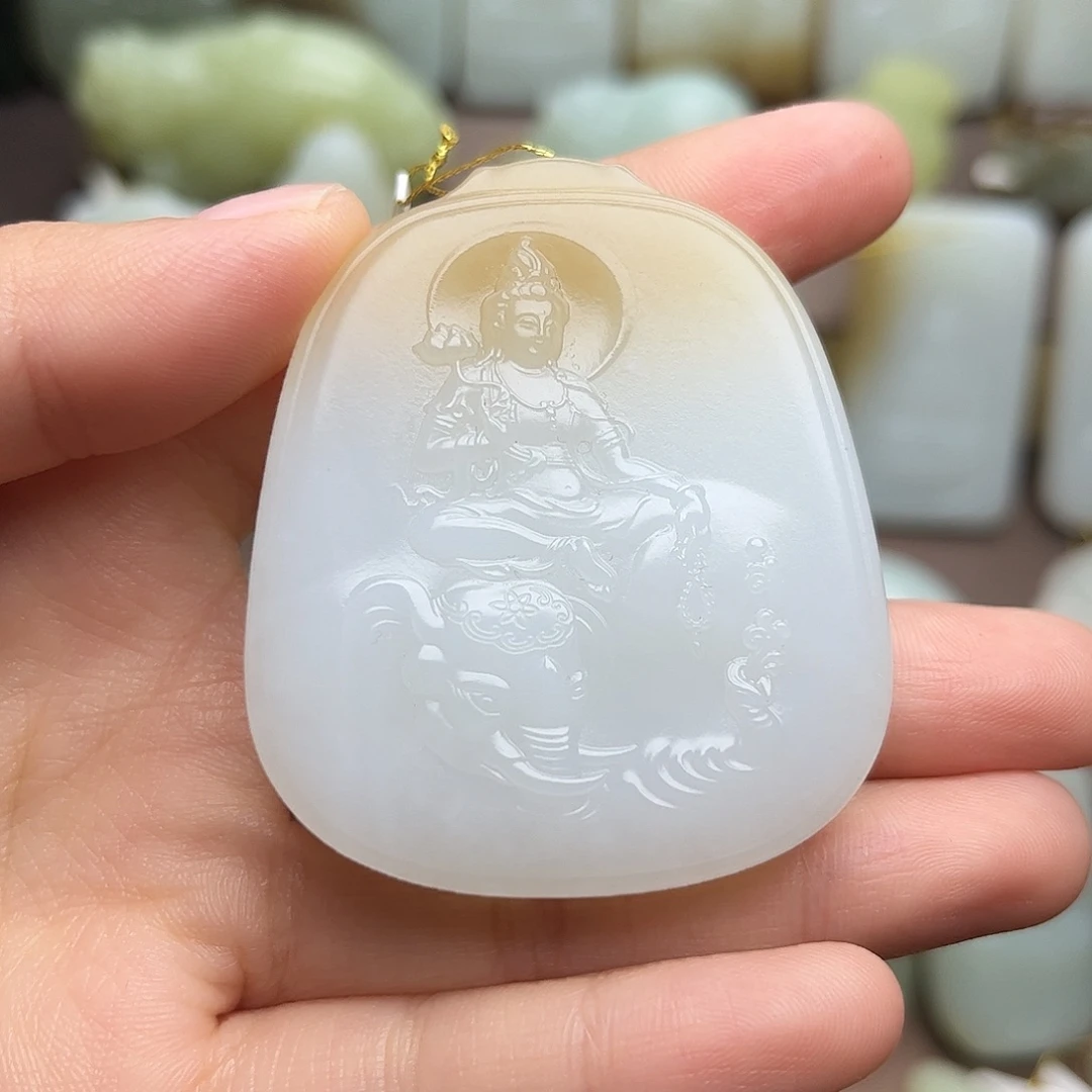 和田玉未镶嵌颈饰