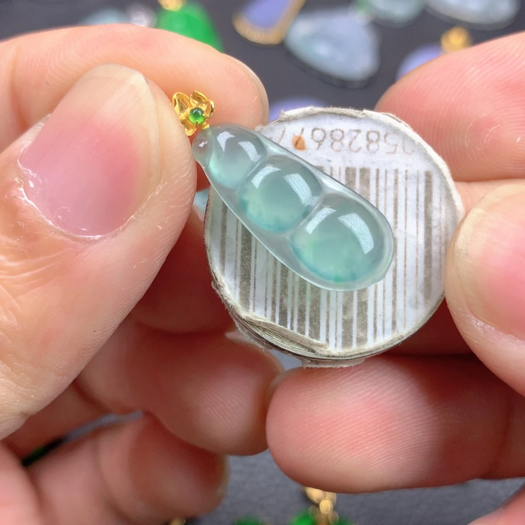 【闪购商品】翡翠18K金镶嵌颈饰翡翠