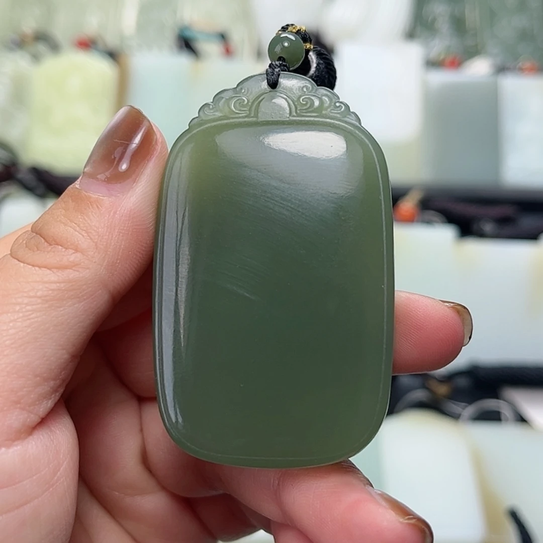 【闪购商品】颈饰未镶嵌和田玉