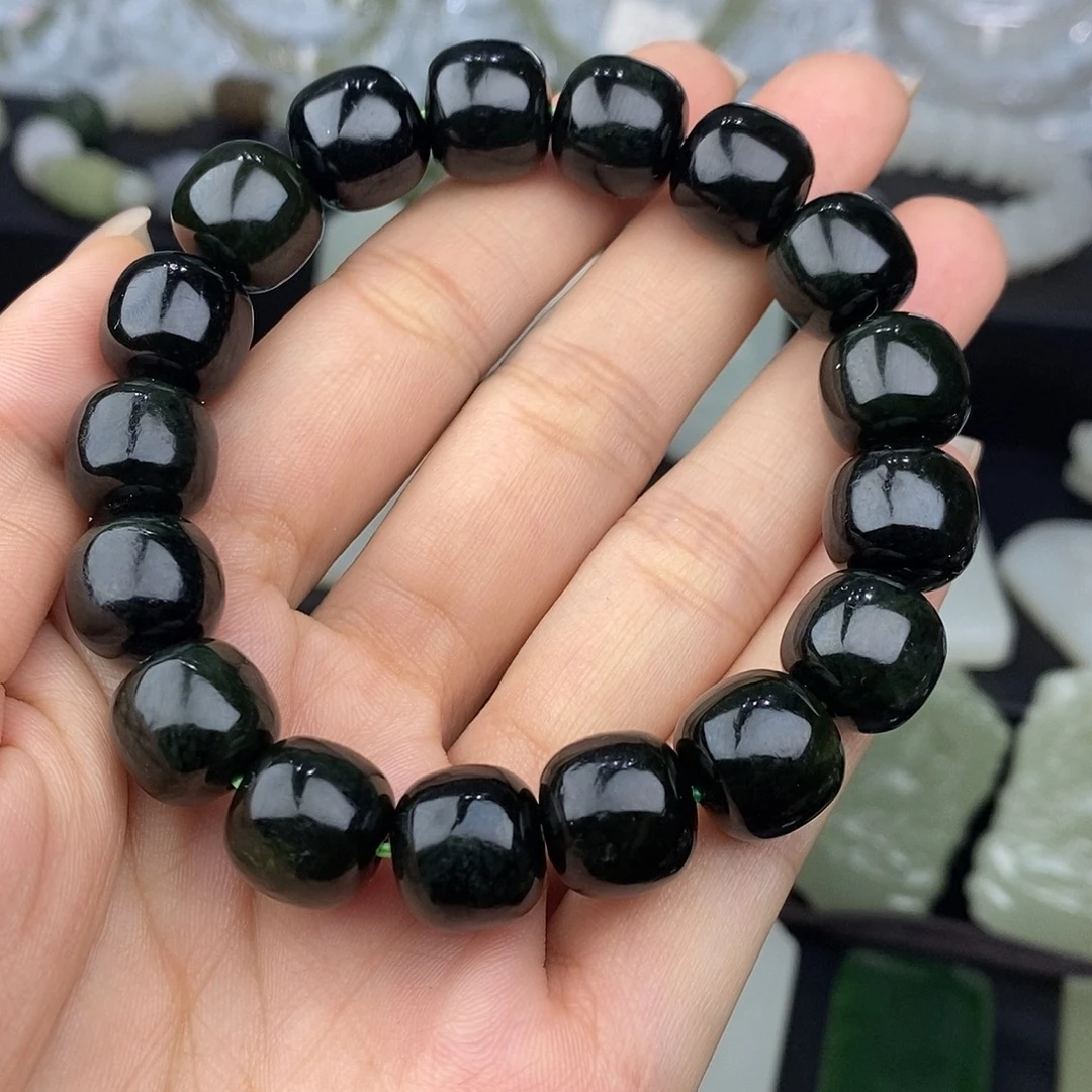 和田玉（糖玉）未镶嵌手链