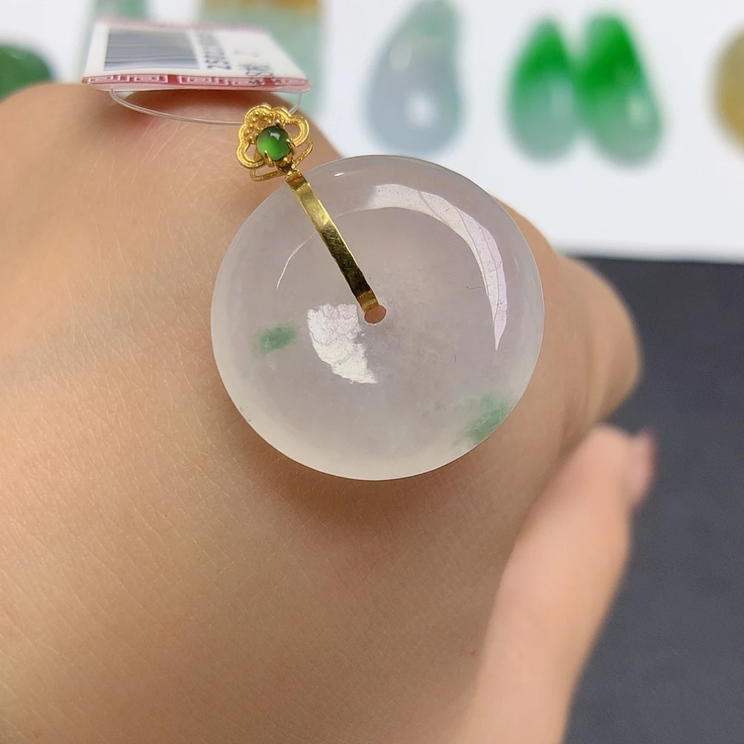 翡翠颈饰18K金镶嵌平安扣