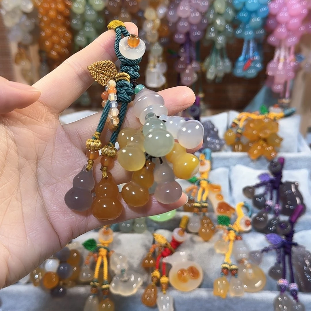 玛瑙/玉髓钥匙挂件福利款通货料子不挑带有包容点未正****烤