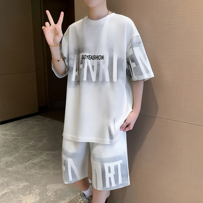 夏季薄款宽松大码休闲运动套装男士潮流百搭短袖短裤搭配两件套潮