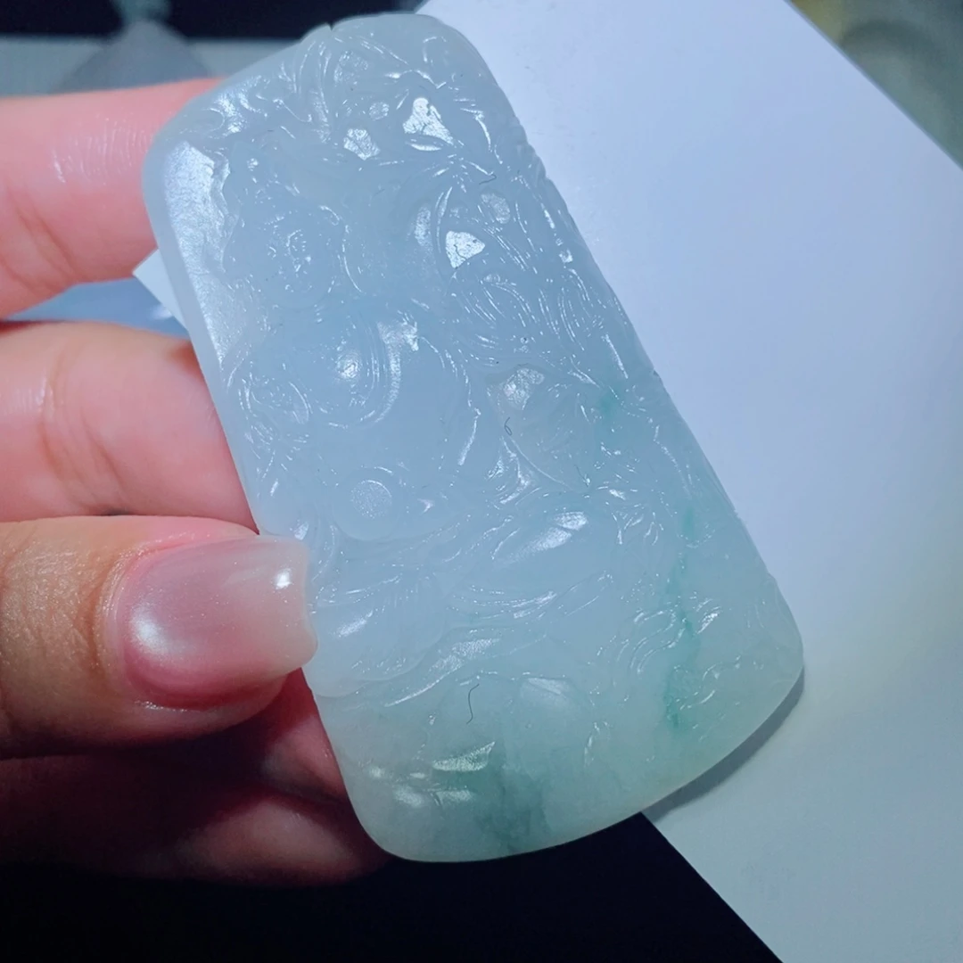 定制翡翠未镶嵌吊坠