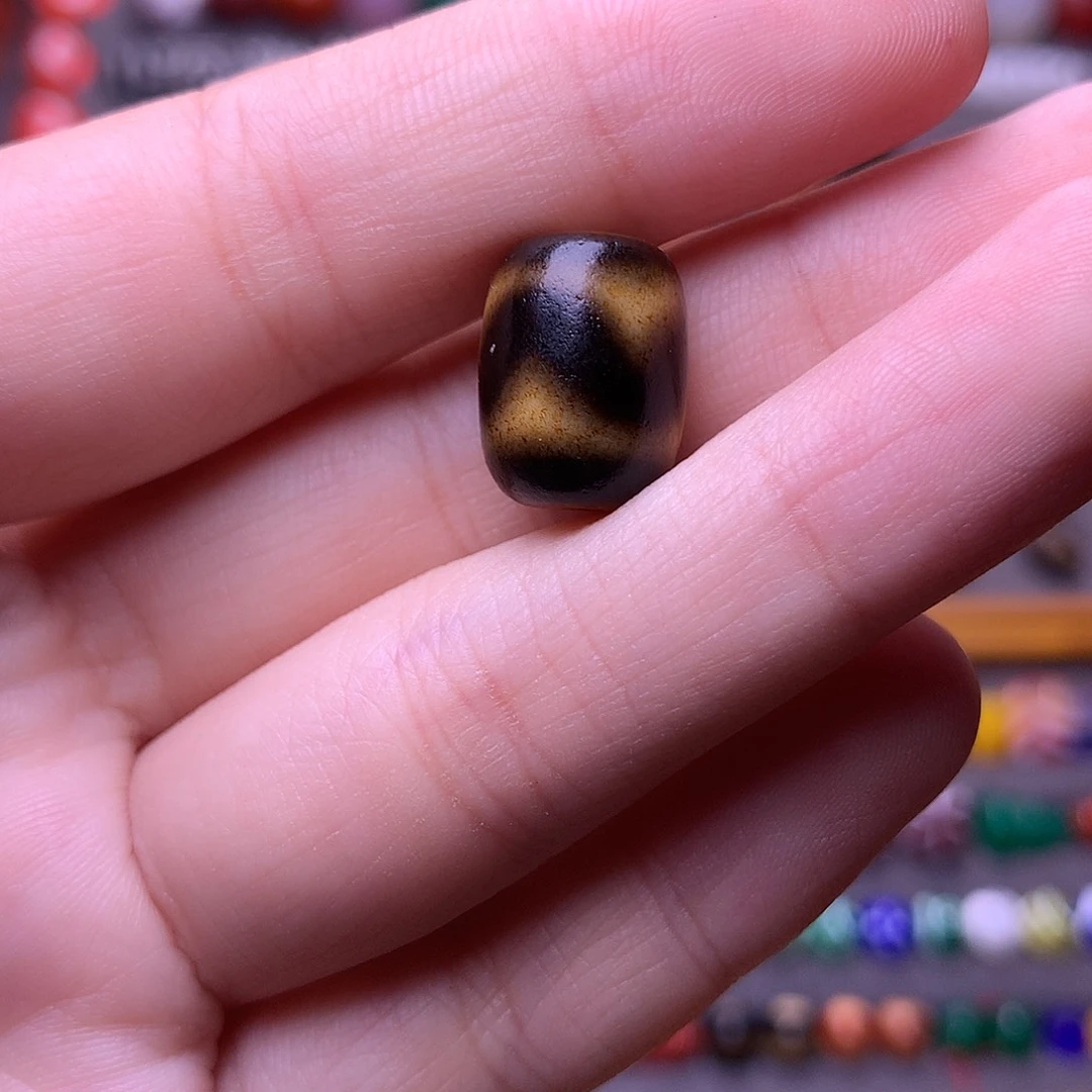 仙***员玛瑙/玉髓未镶嵌颈饰