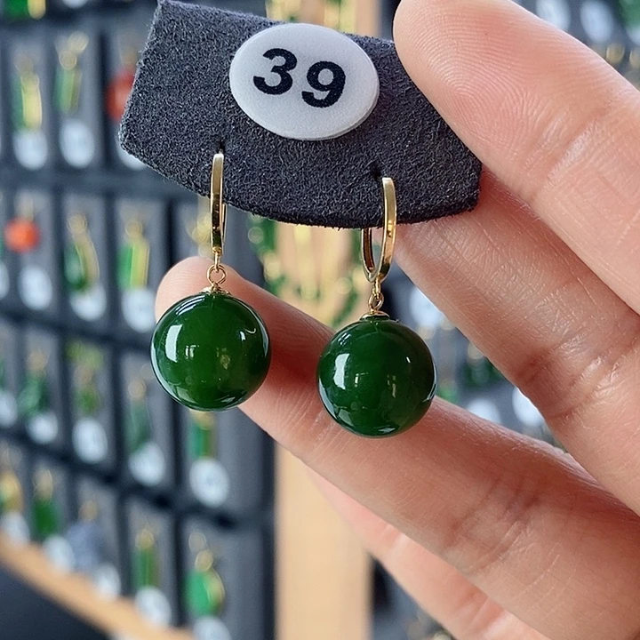 和田玉耳饰18K金镶嵌