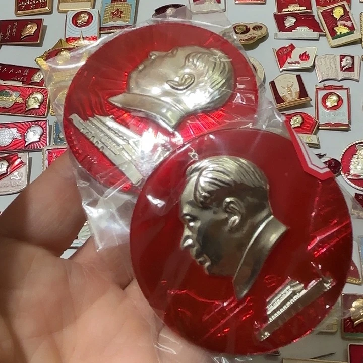 其他普通金属佘纪念章