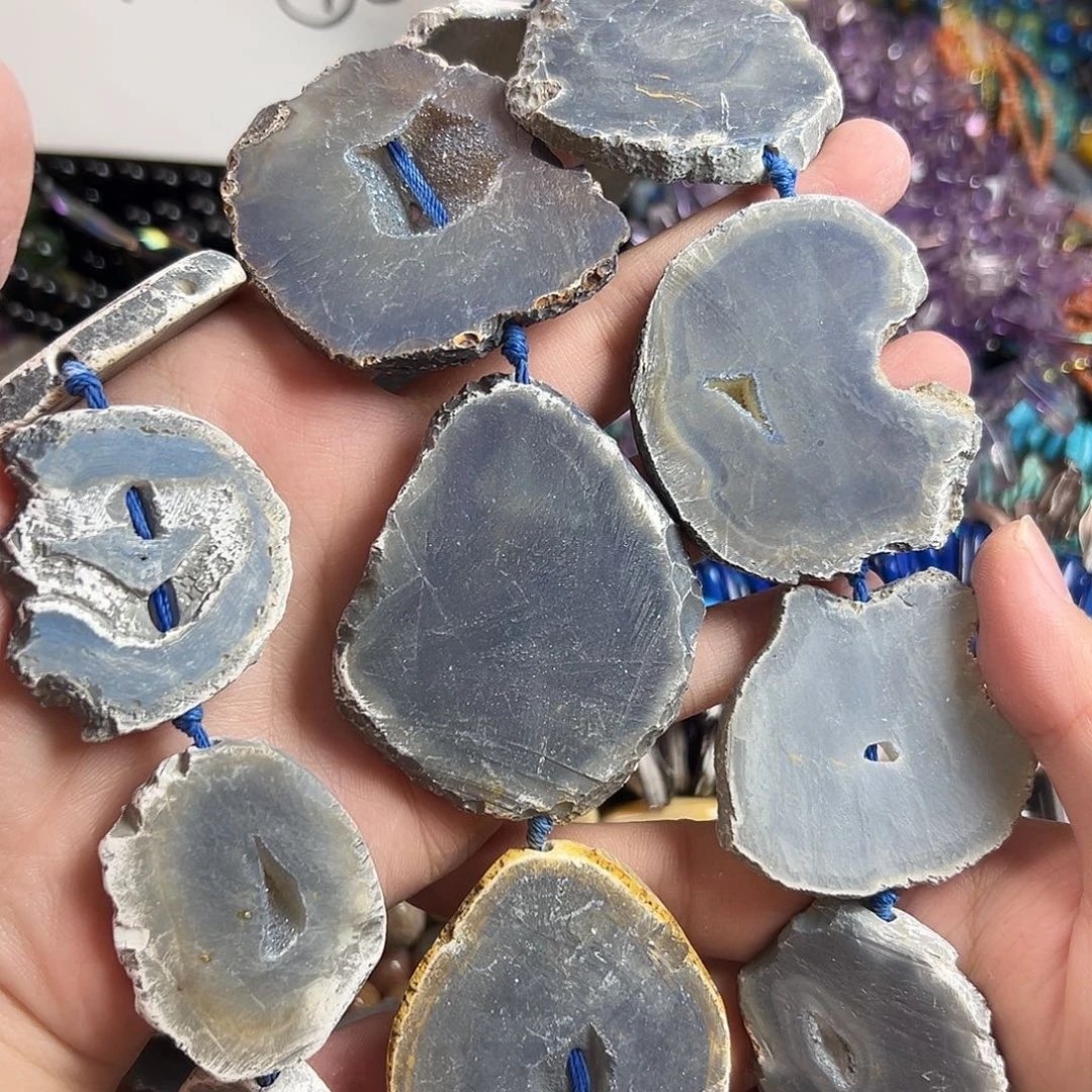 玛瑙/玉髓未镶嵌珠宝半成品s460 原皮玛瑙晶洞共生不规则拍二发一