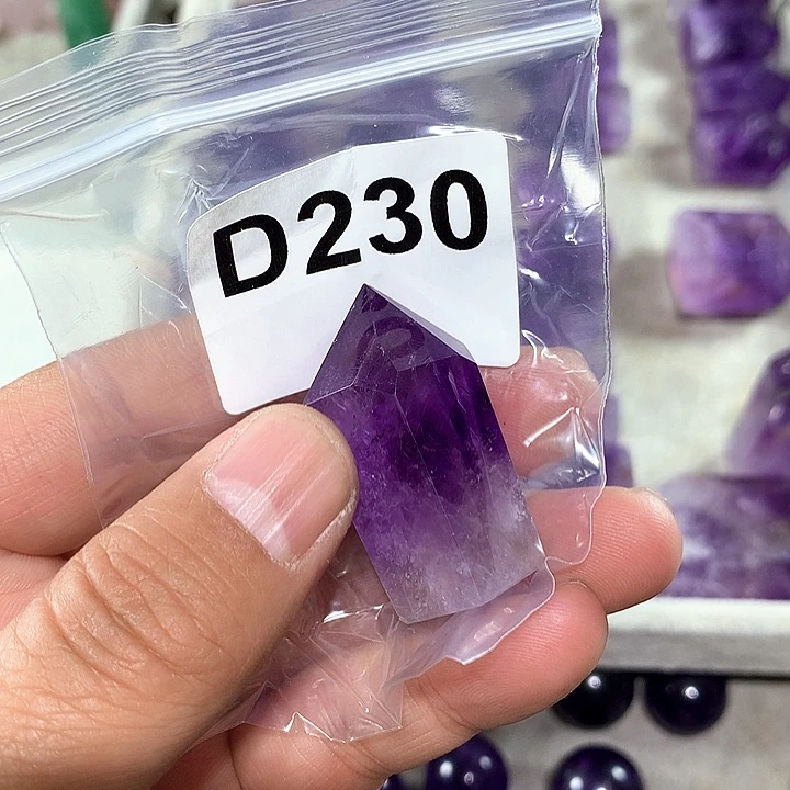 紫晶天然水晶柱子D230未镶嵌?***郭