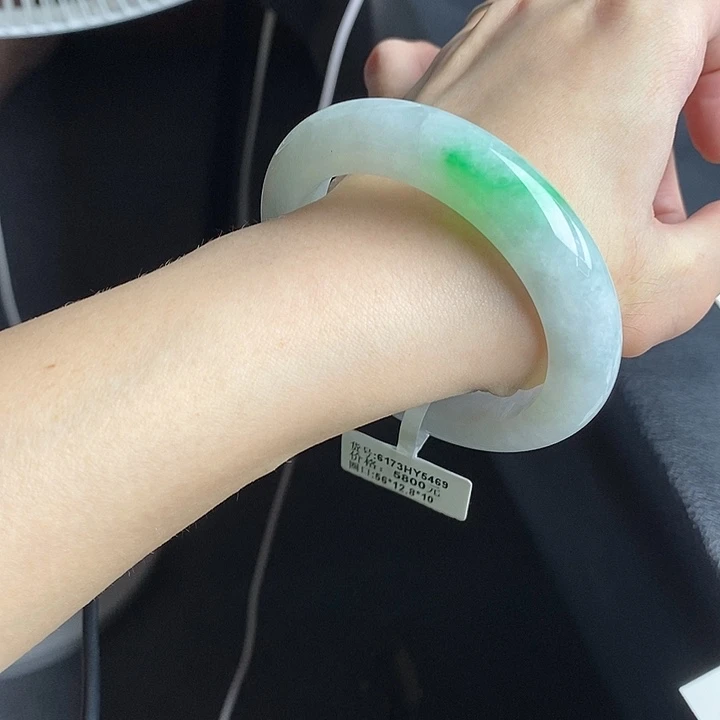 未镶嵌手镯翡翠56圈口