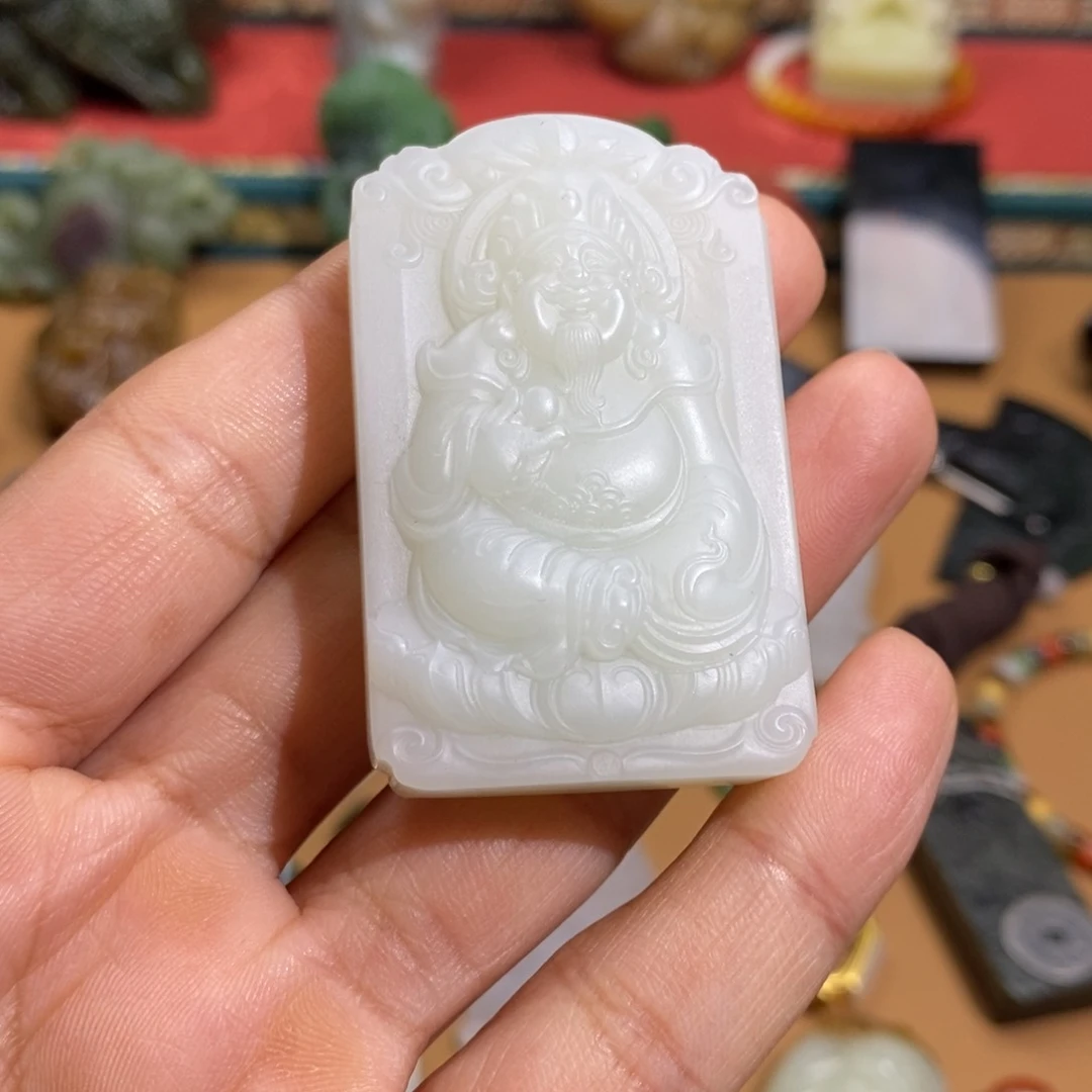 和田玉颈饰未镶嵌静定制