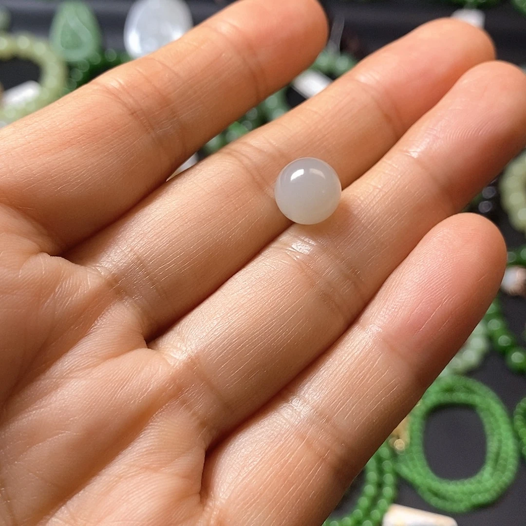 歌***头和田玉未镶嵌珠宝半成品