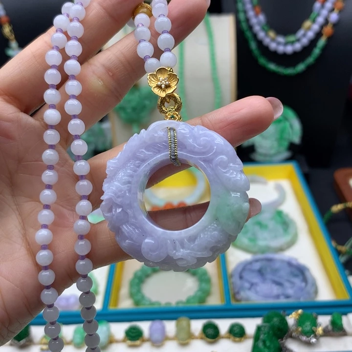 颈饰未镶嵌翡翠翡翠龙扣