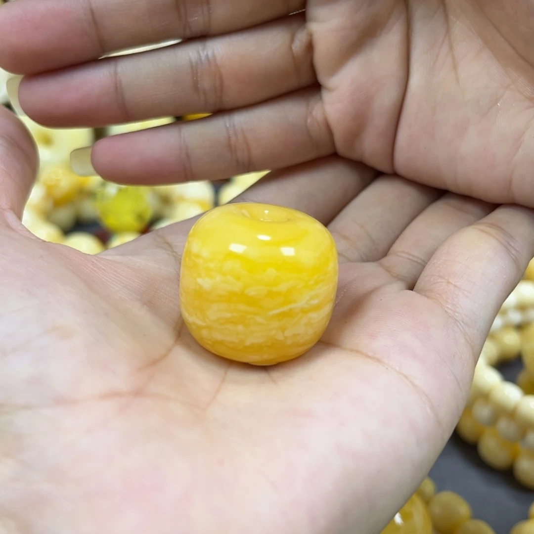 琥珀未镶嵌手串墩子
