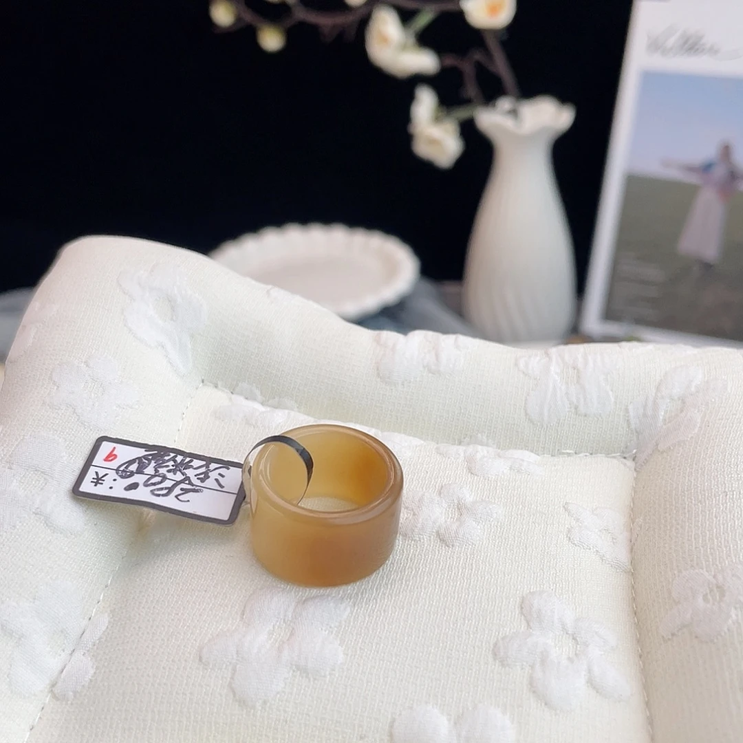 和田玉未镶嵌戒指v61渐变糖圆切直径16.1不退换