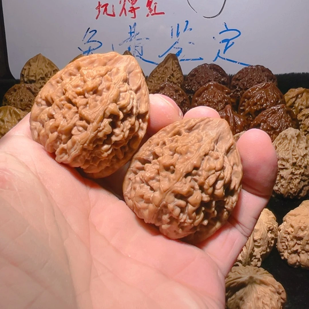 核桃其他螃***公文玩核桃，蚂蚁纹头货