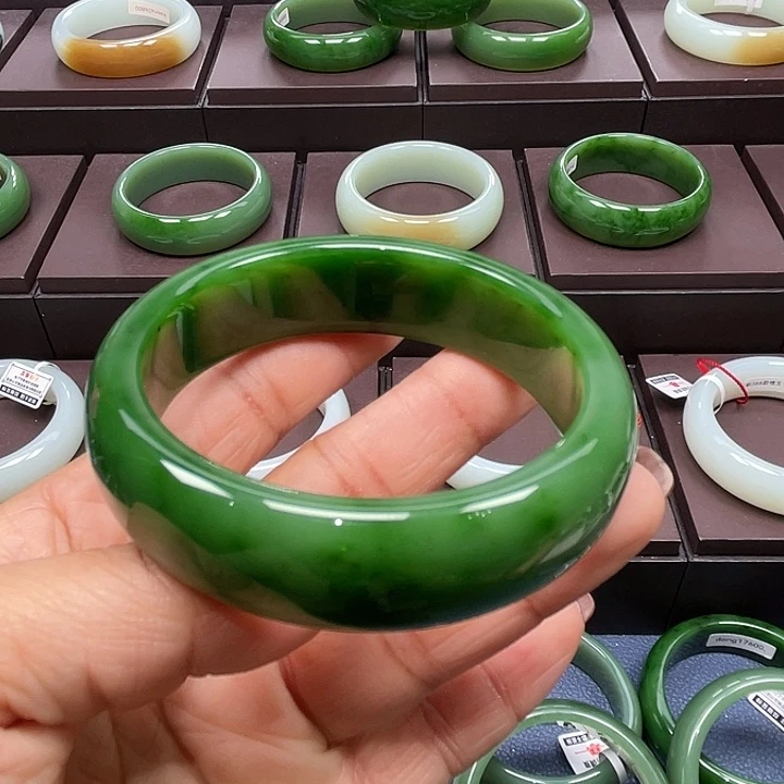 和田玉未镶嵌手镯5960