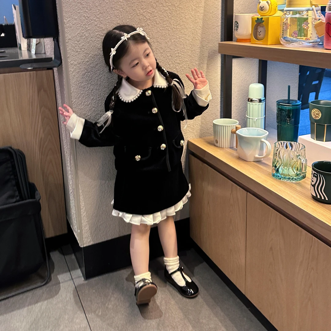 小思家2025年冬季新款女童千金风小香风高级感黑色套装