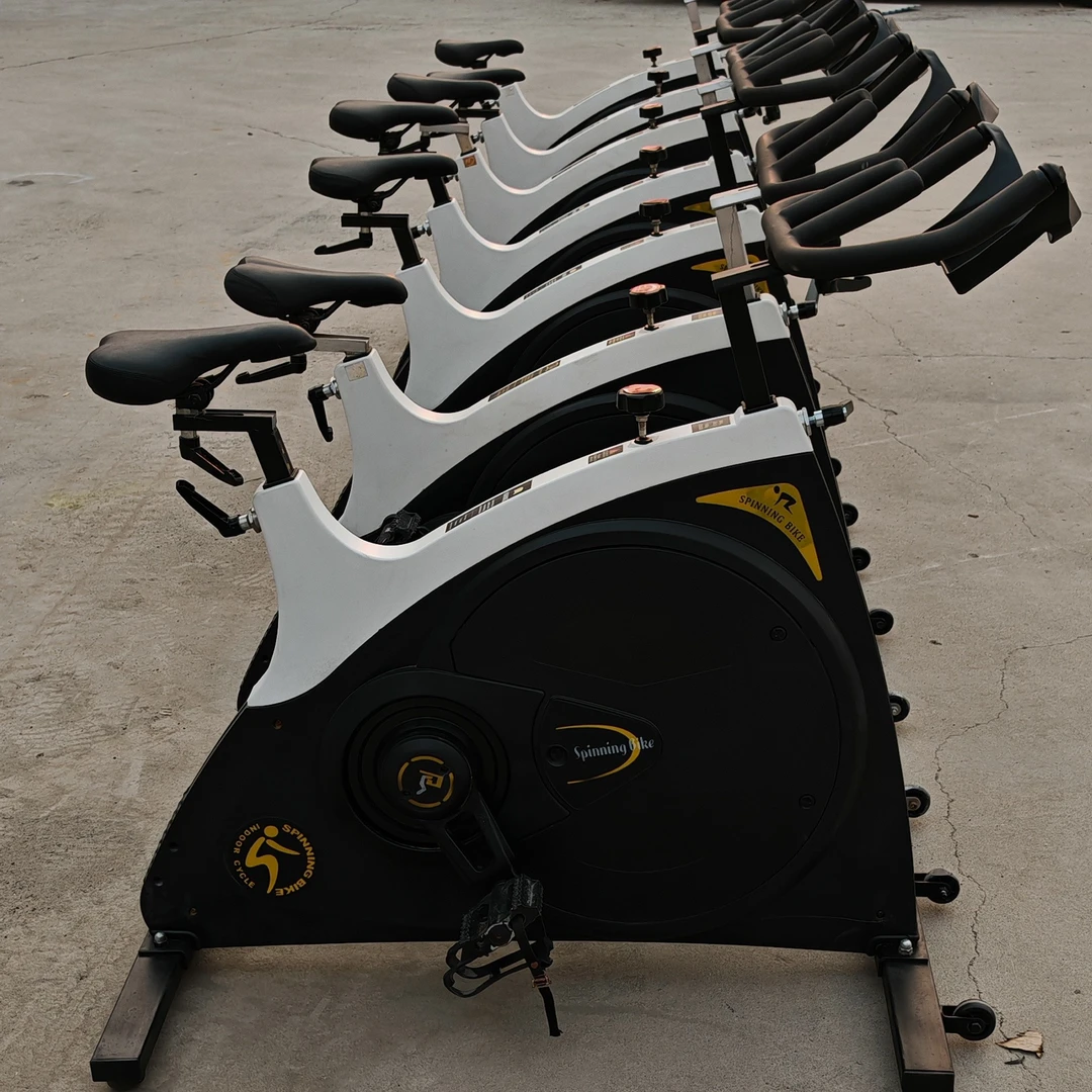 商用动感单车出售，不是偏远地区都包邮到楼下，村镇需要自取