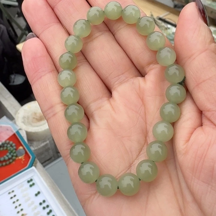 和田玉未镶嵌颈饰卡8