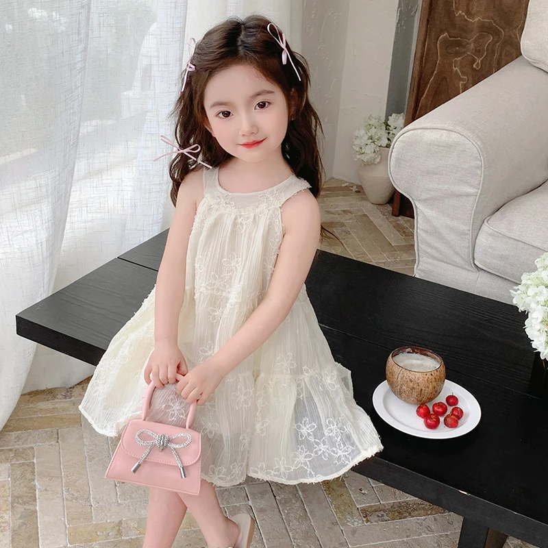 女童法式挂脖连衣裙2025夏款儿童洋气吊带公主裙女孩沙滩礼服裙仙