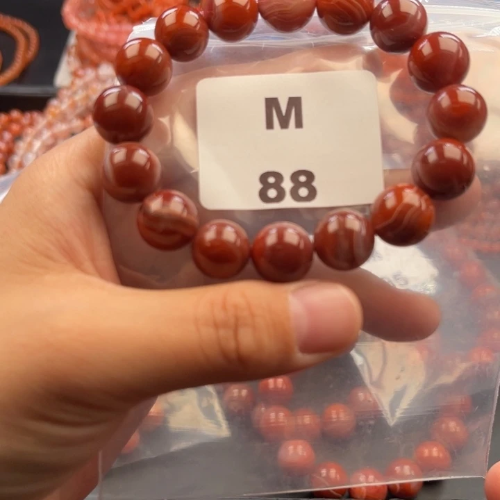 南红玛瑙未镶嵌多样性发货默认微瑕称重12mm