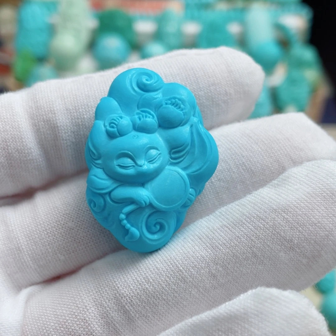 绿松石未镶嵌珠宝奇石