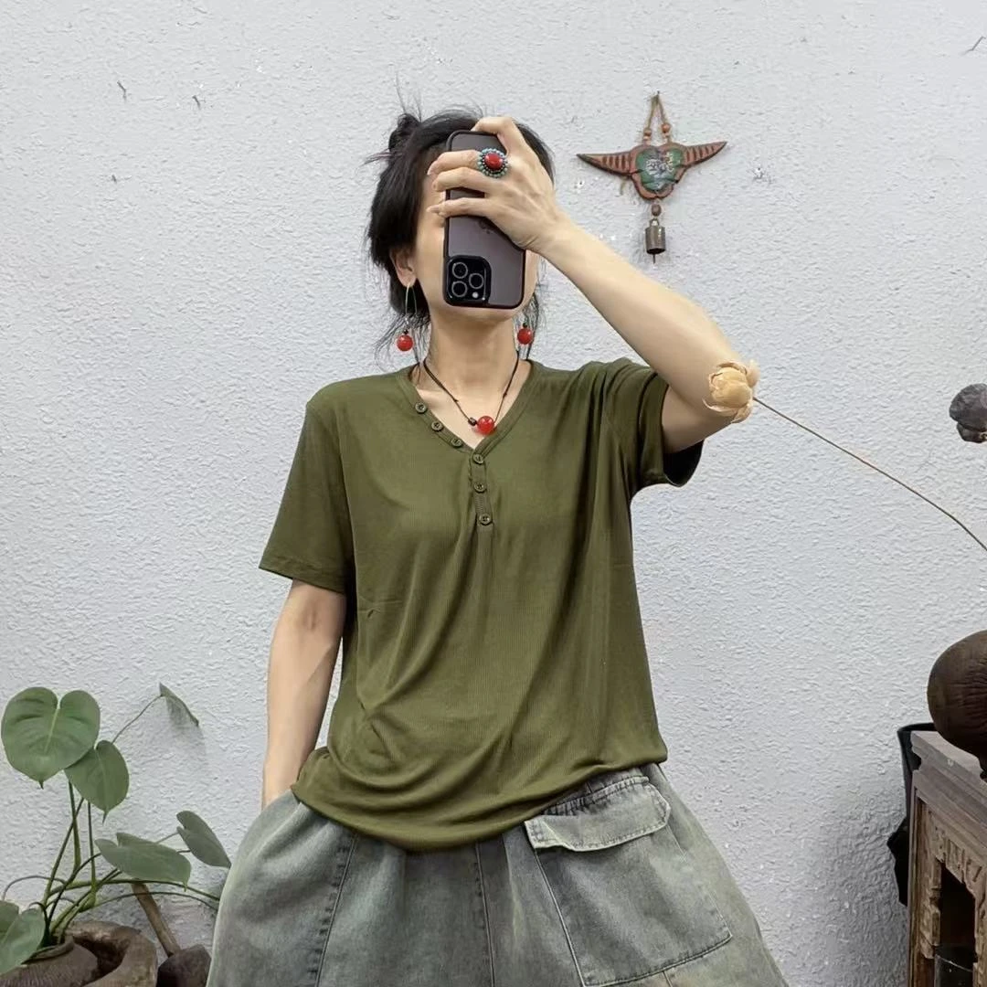 287螺纹棉V领领口纽扣装饰上衣（长61胸围104-170