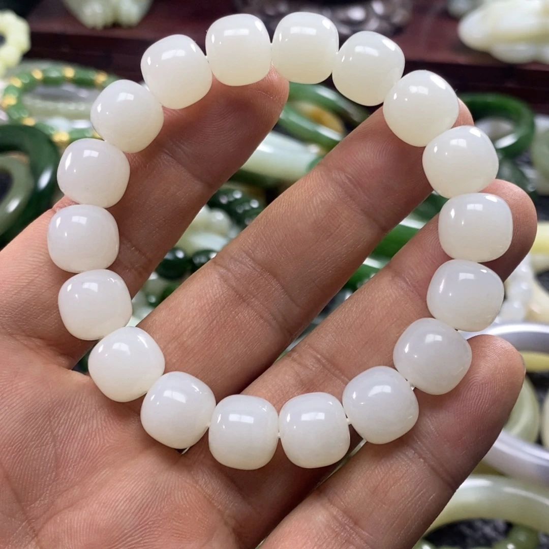 和田玉未镶嵌手链