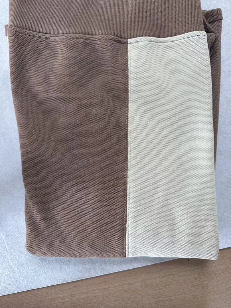 男士休闲米棕拼接休闲长袖389号 哈