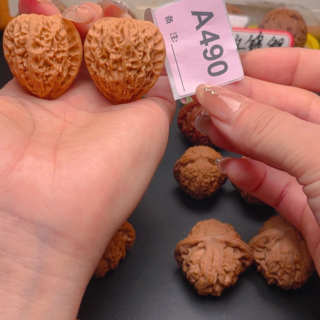 文玩核桃把件金牛35