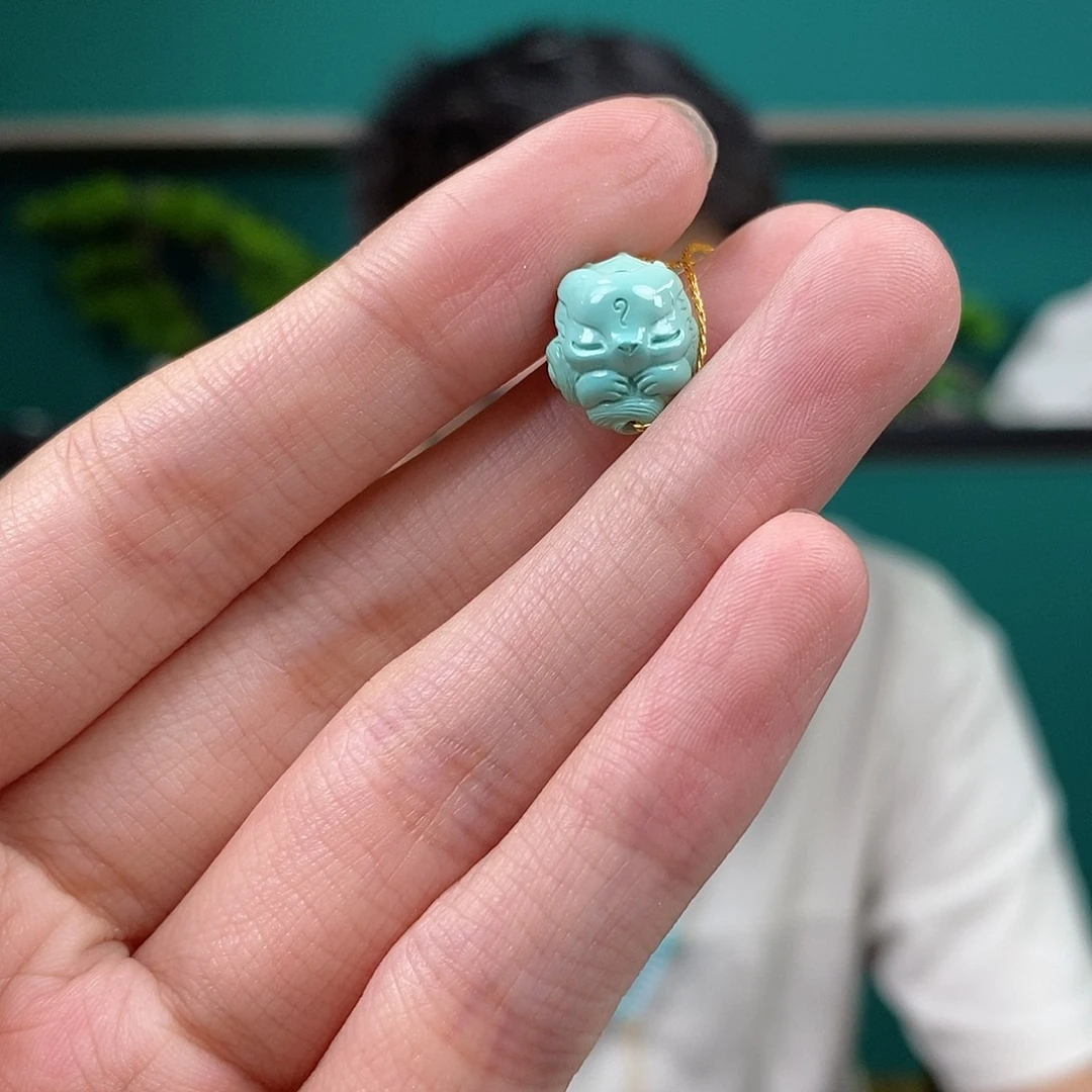 未镶嵌绿松石珠宝奇石