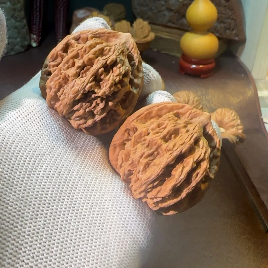 把件文玩核桃麦穗虎