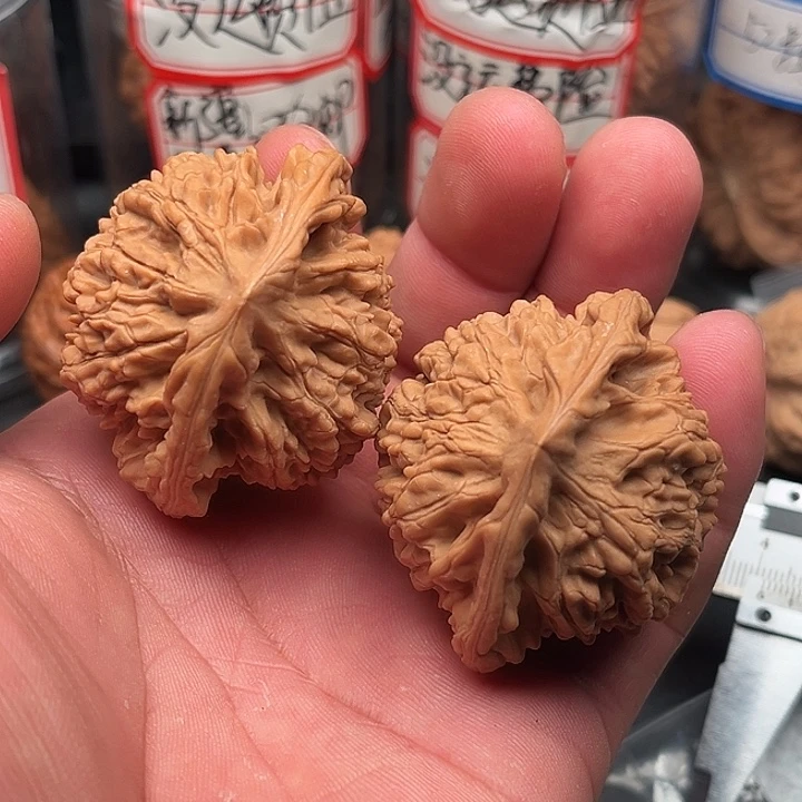 文玩核桃把件官帽49