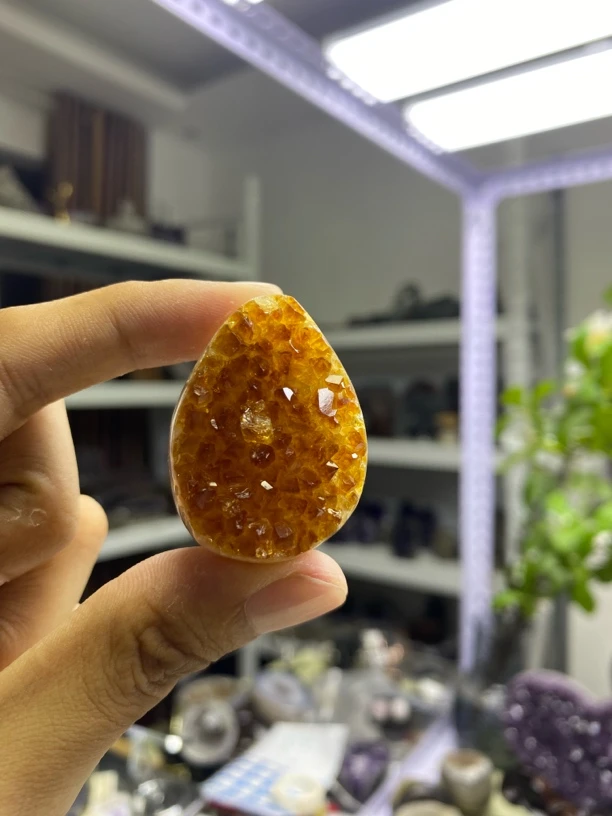 天然水晶黄恐龙蛋 居家办公摆件