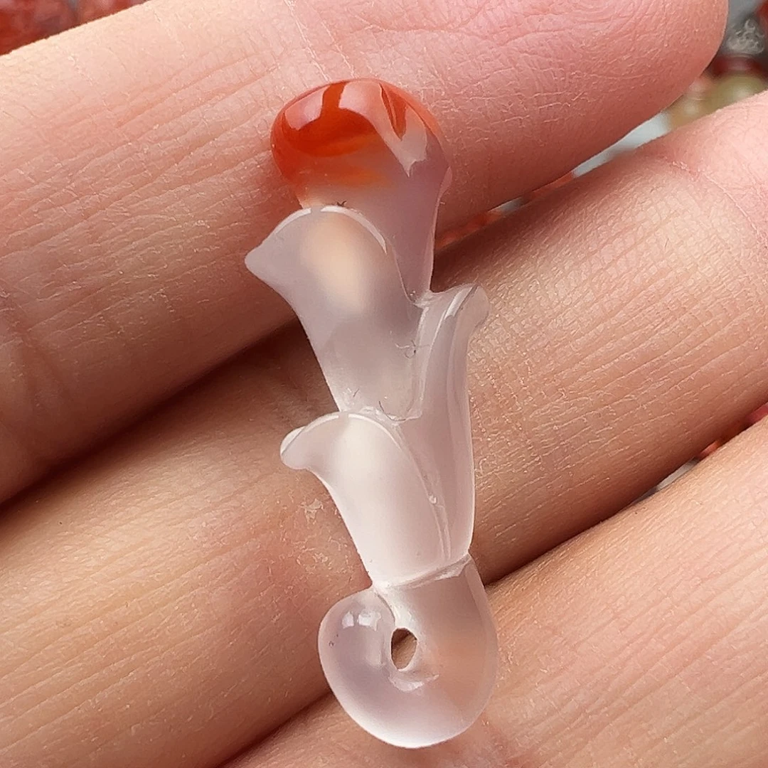 南红玛瑙珠子未镶嵌