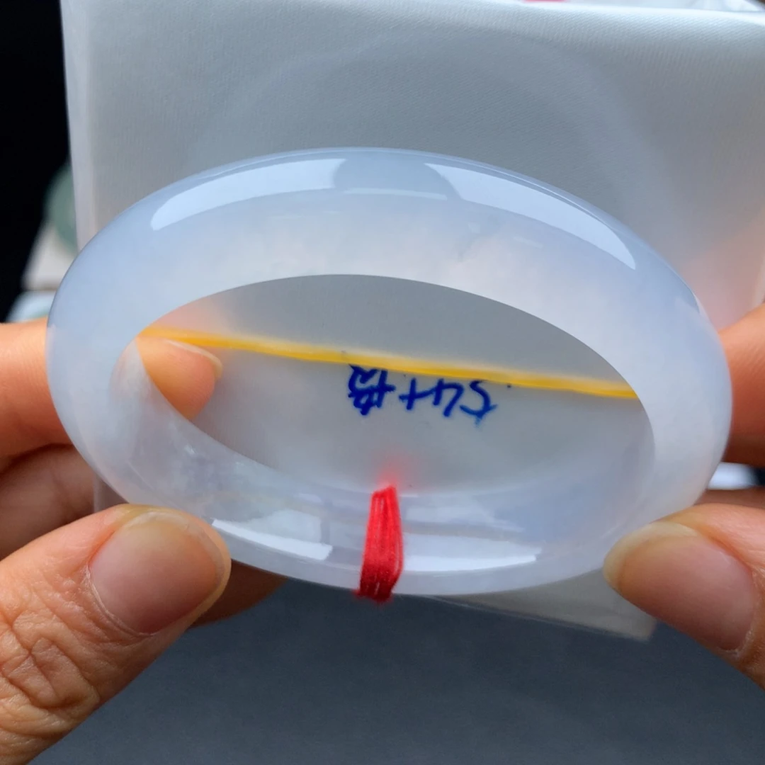 翡翠手镯未镶嵌冰粉紫起光