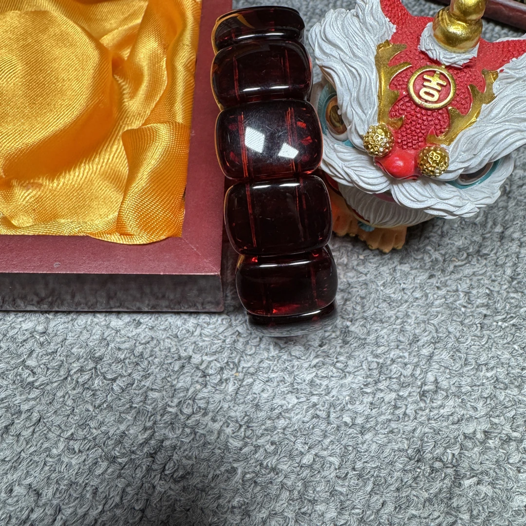 ZH-1087精致手串（有礼盒）