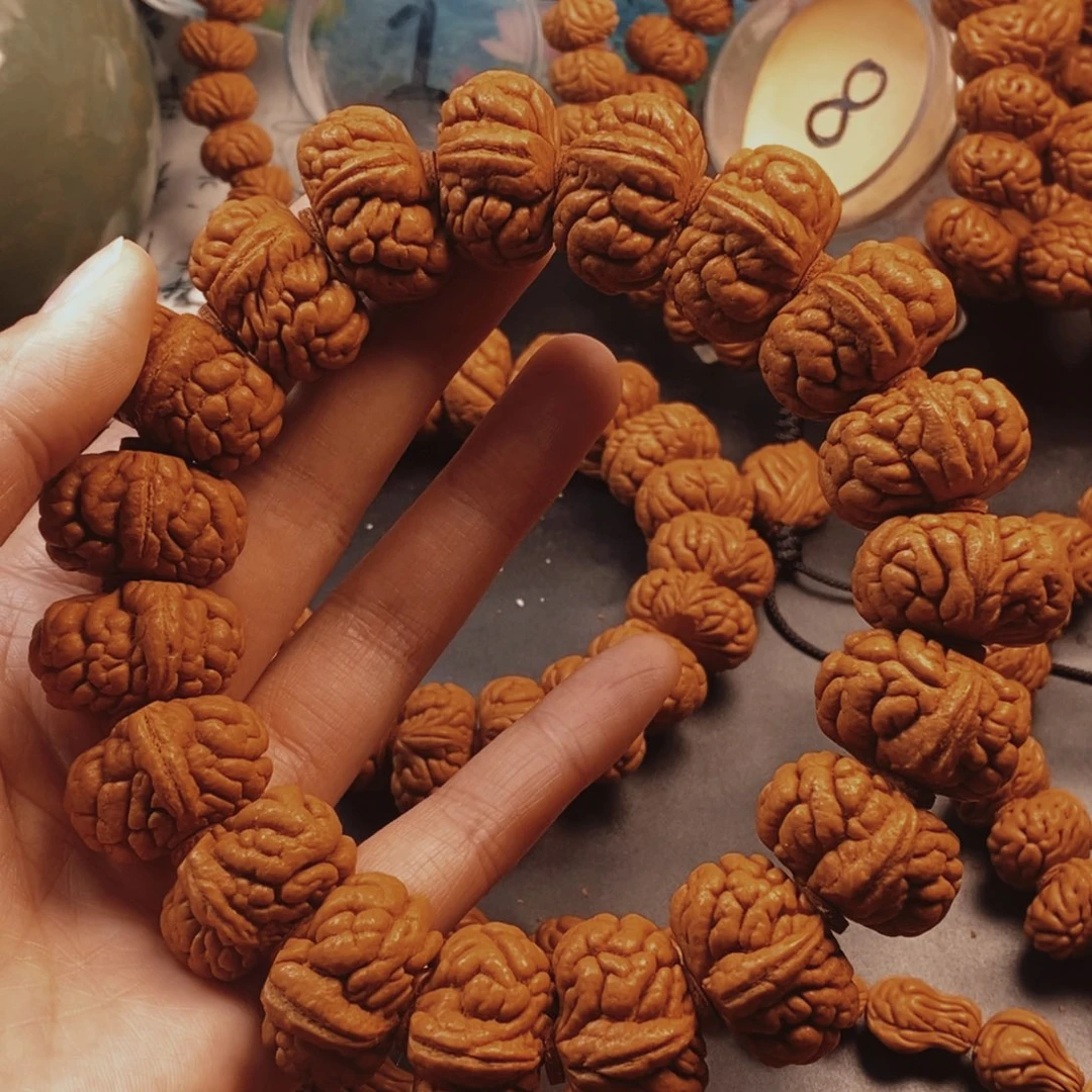 文玩核桃吊坠桃核