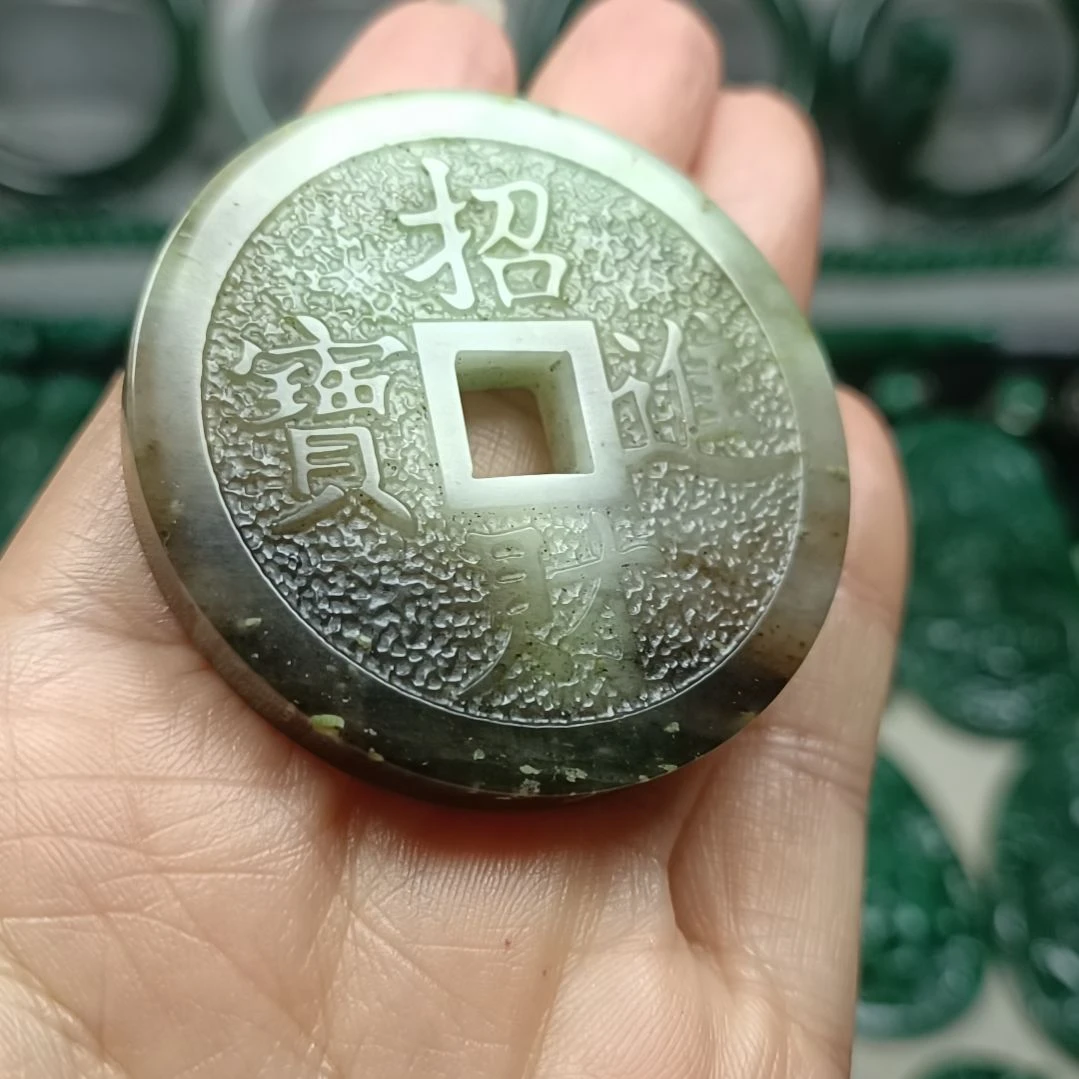 独山玉挂件未镶嵌