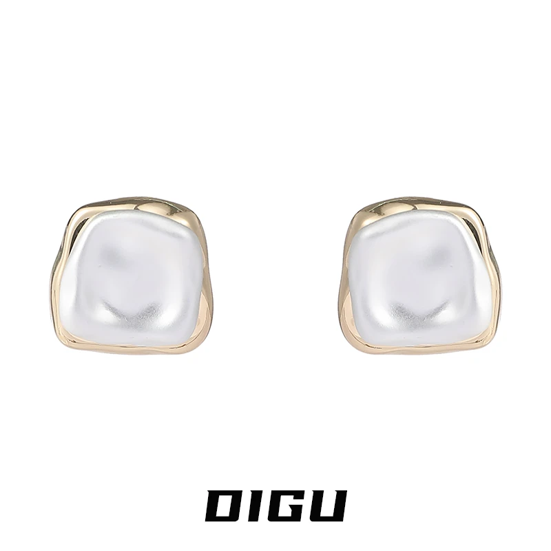 嘀咕家 铜合金耳饰 独特不规则方形耳环简约日常通勤耳钉气质耳饰