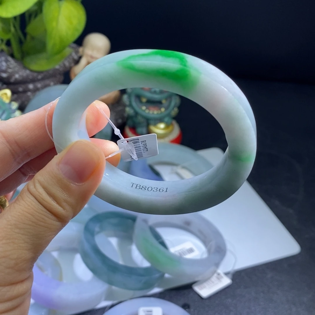 定制翡翠翡翠未镶嵌贵妃52-56