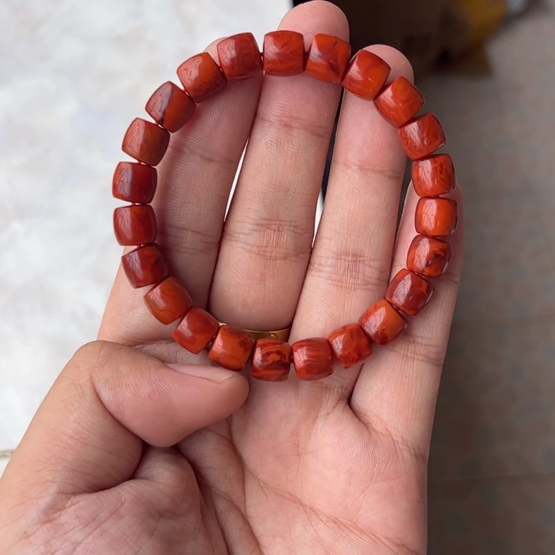 手链未镶嵌南红玛瑙张*