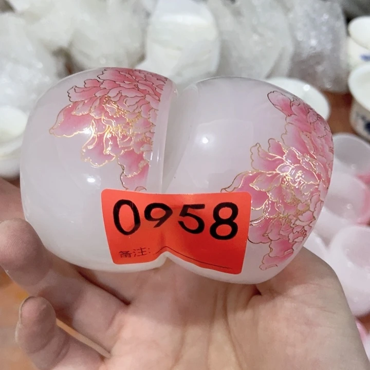 茶具微瑕，介意勿次