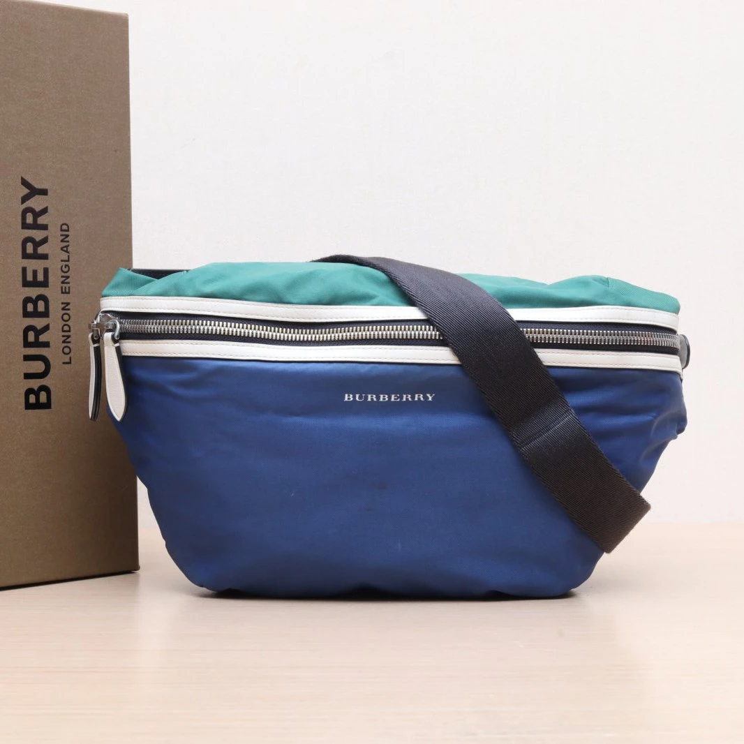 95新 BURBERRY/博柏利  拼色 尼龙 防雨布腰包 P205741389