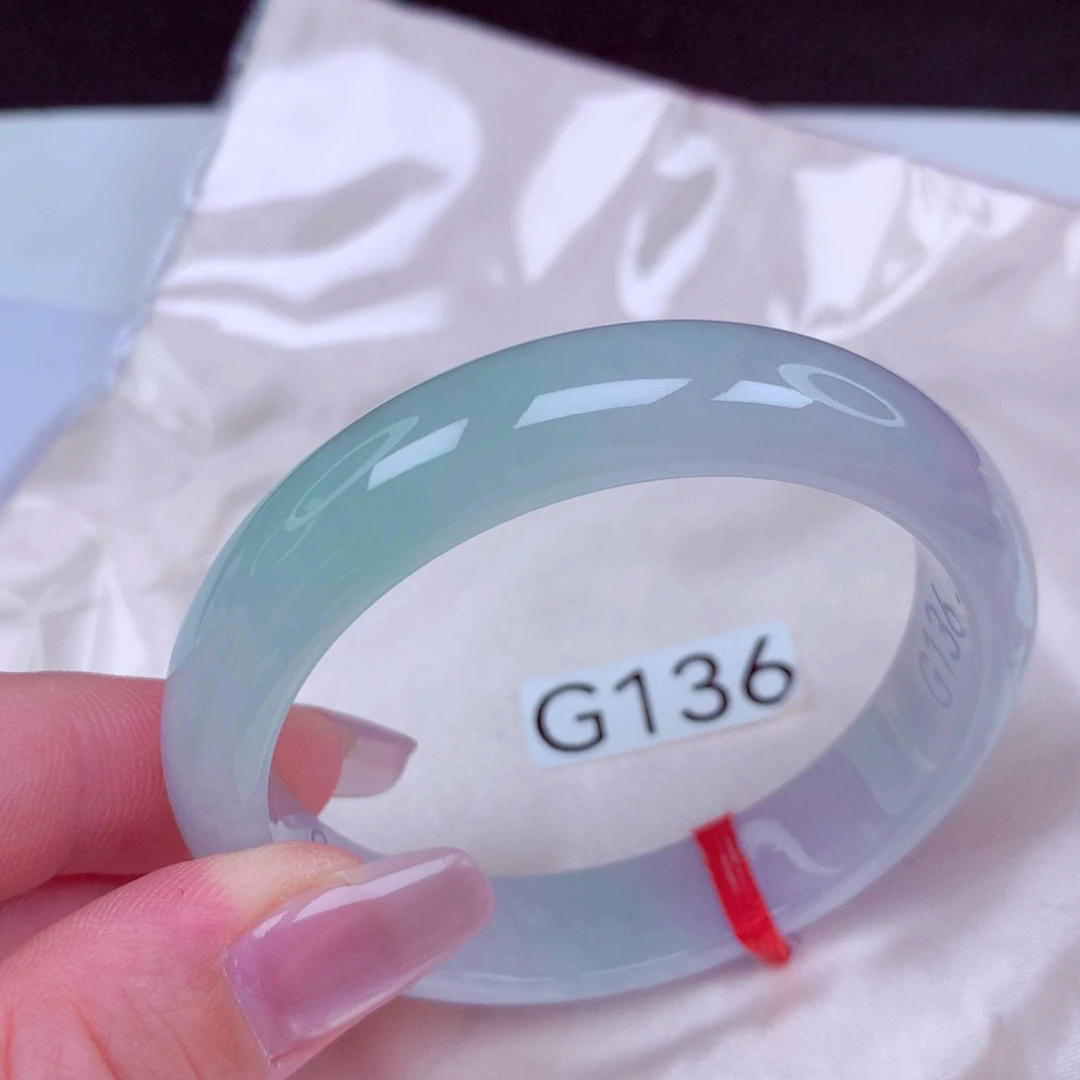 翡翠未镶嵌手镯手镯