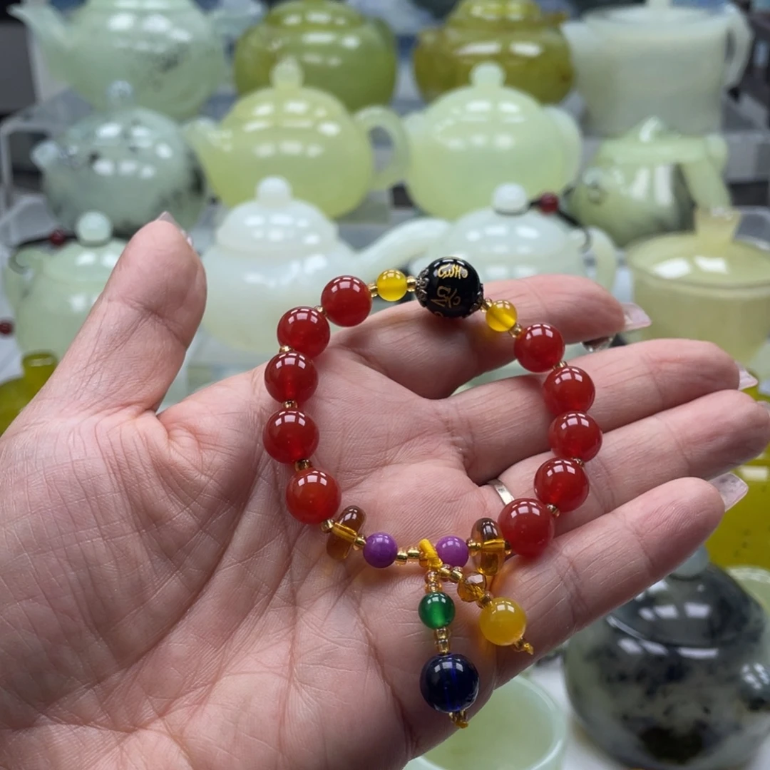 蛇纹石玉未镶嵌玉水杯