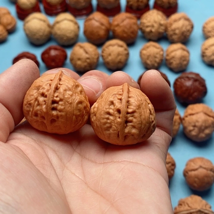 文玩核桃把件精品文玩手泥捻