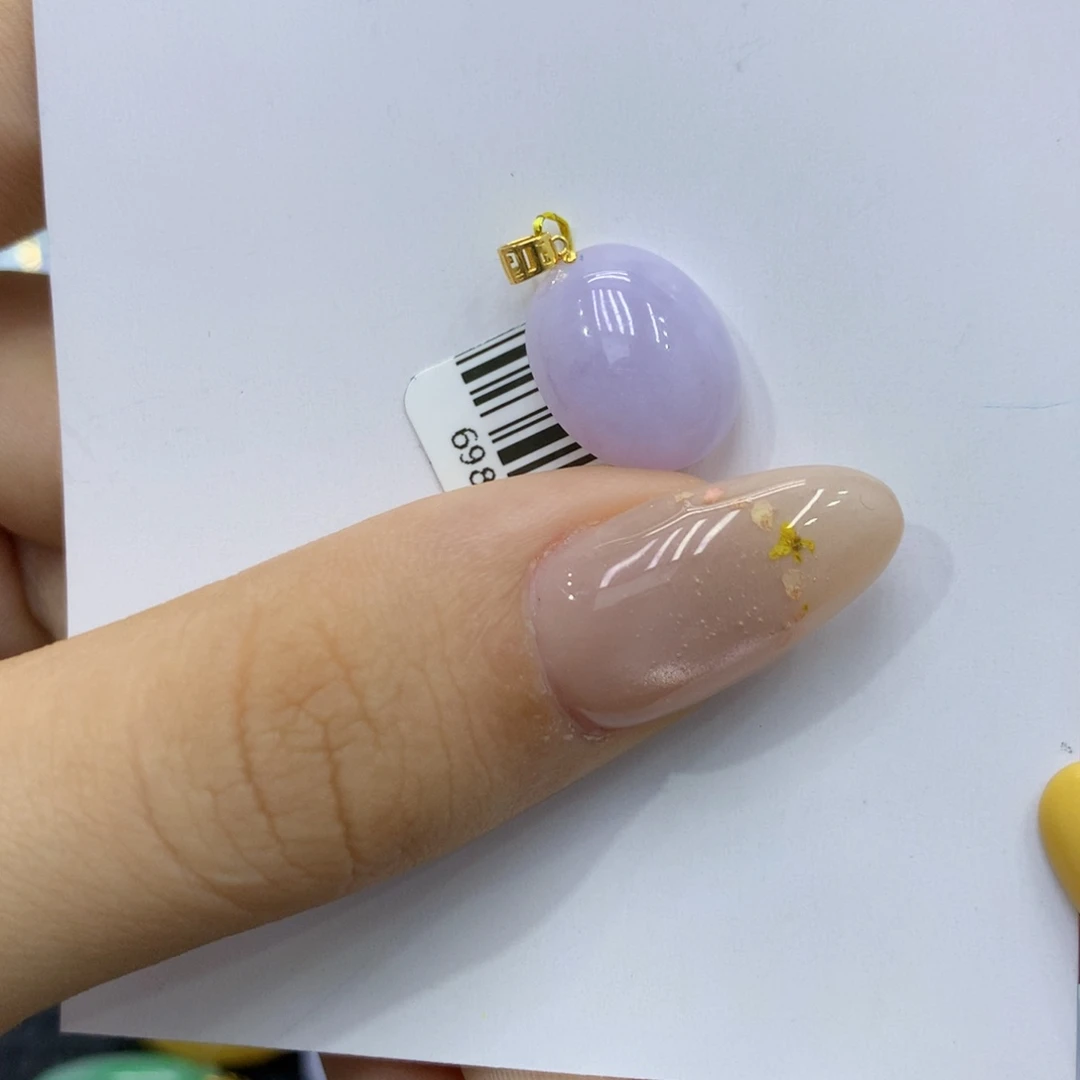 颈饰18K金镶嵌翡翠