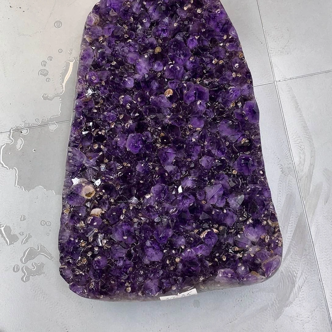 轻***描大型摆件（非配饰）未镶嵌紫晶